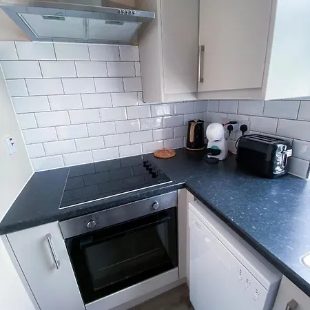 Stylish 1 Bedroom Flat In Wood Green London Exterior photo