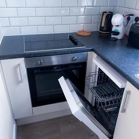 Stylish 1 Bedroom Flat In Wood Green London Exterior photo